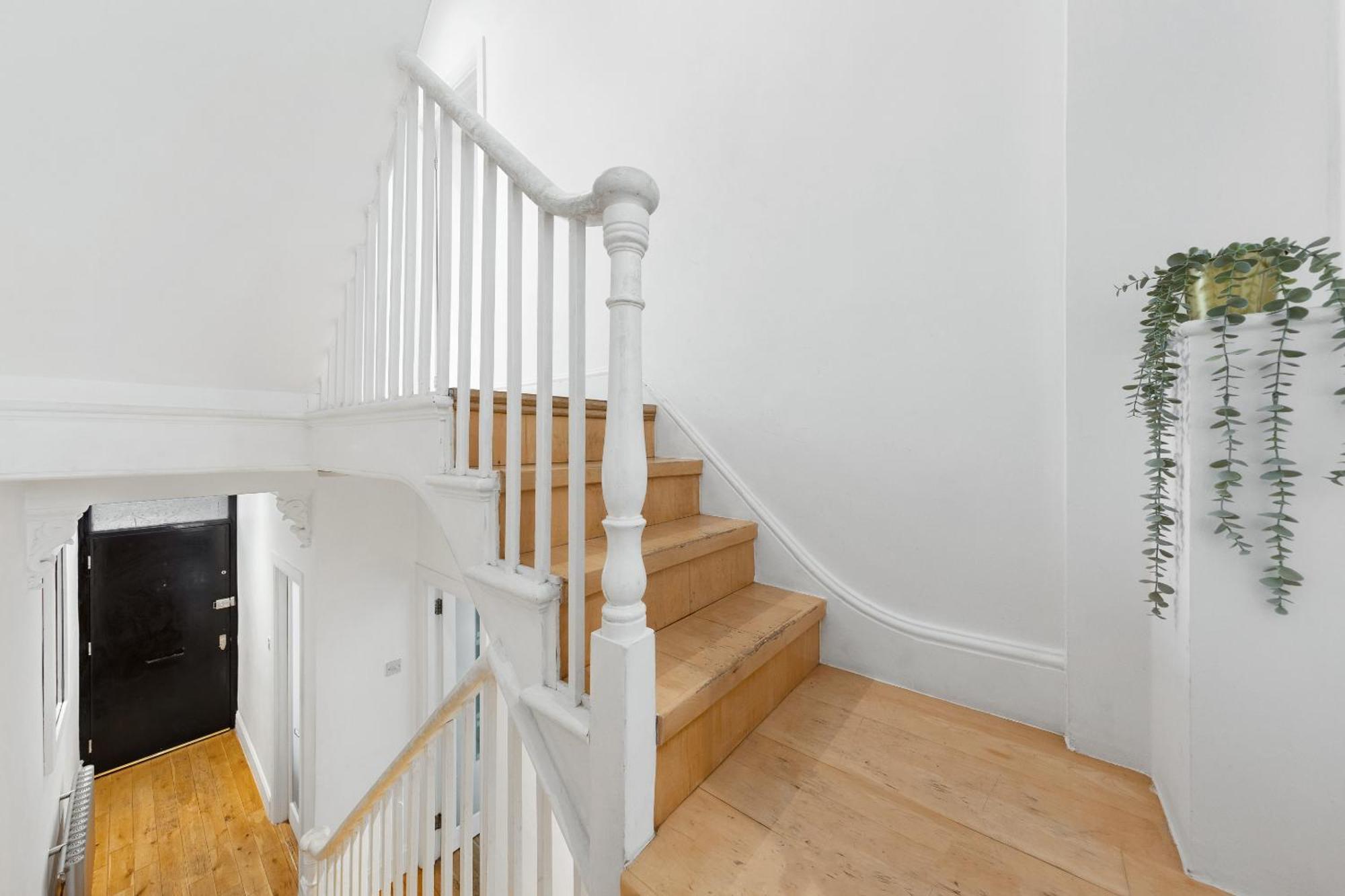 Luxury 4-Bedroom Modern Flat In Central London Steps From Station, Sleeps 9 In Style! Londres Exterior foto